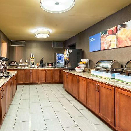 Comfort Inn Tupelo Bagian luar foto