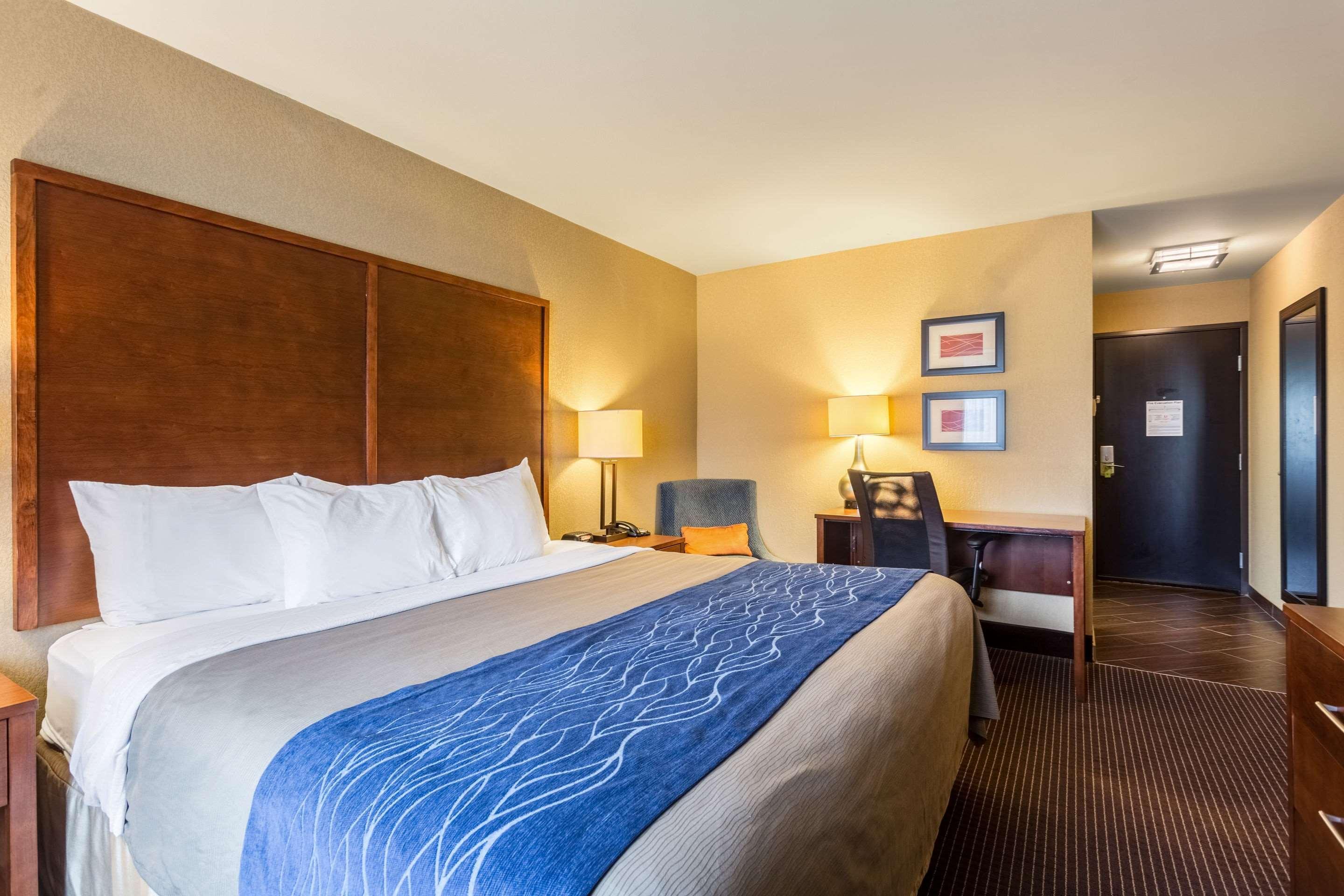 Comfort Inn Tupelo Bagian luar foto