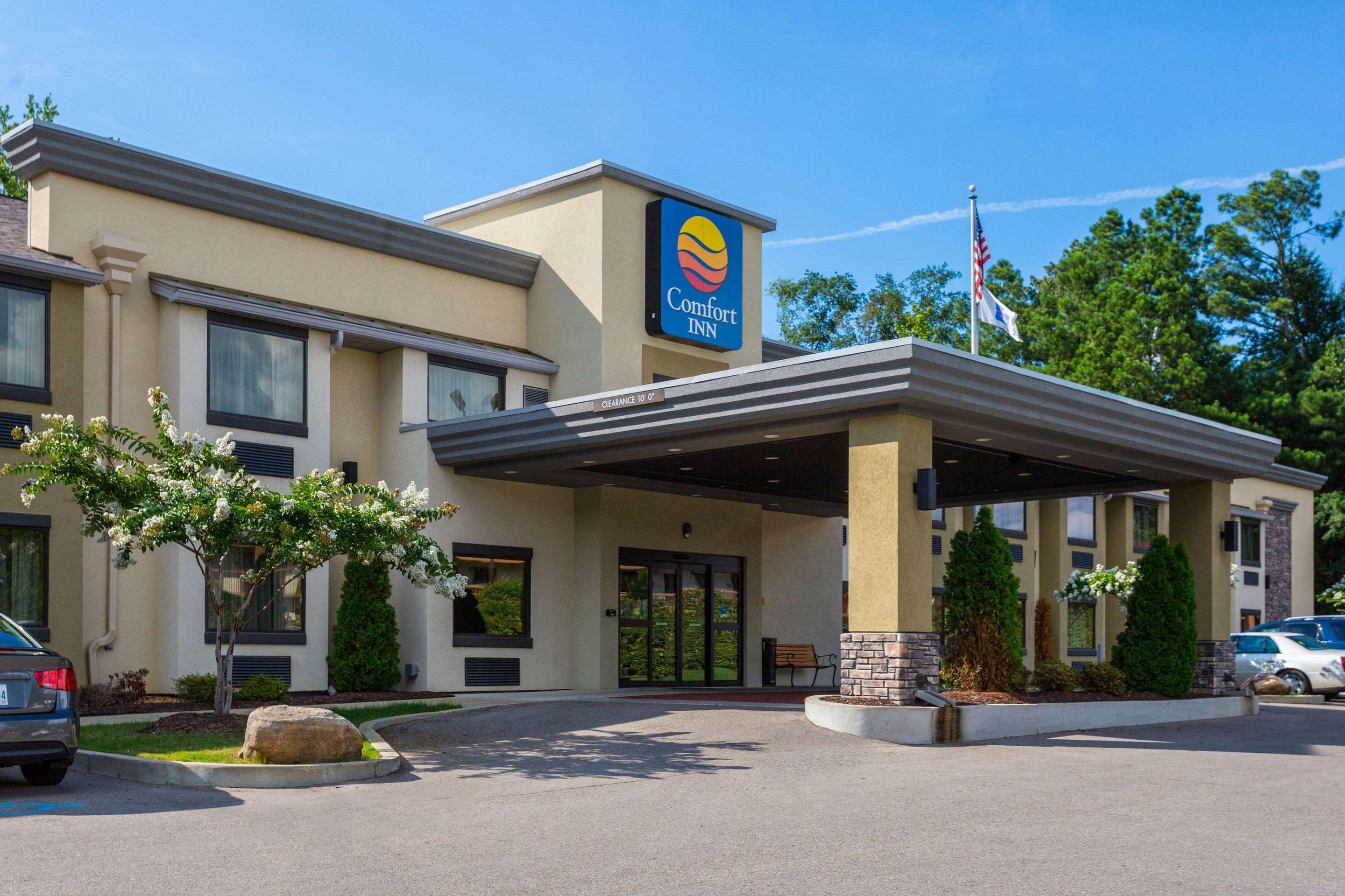 Comfort Inn Tupelo Bagian luar foto