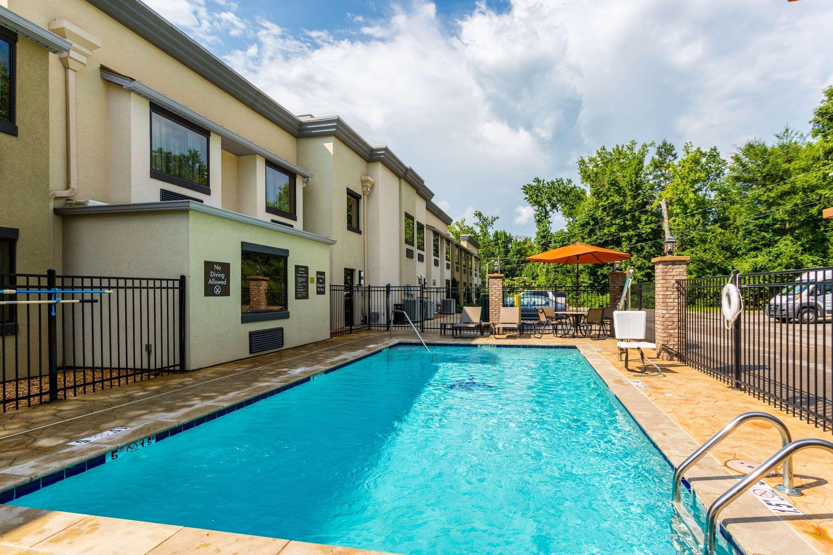 Comfort Inn Tupelo Bagian luar foto